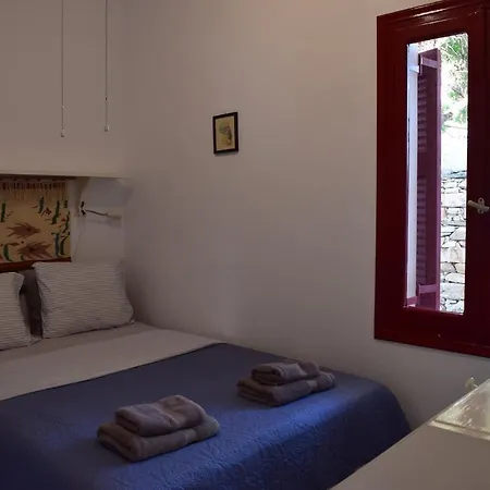 Sifnos Tinas House カマライ