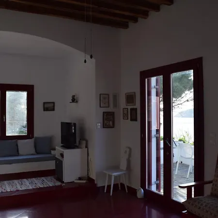 別荘 Sifnos Tinas House *