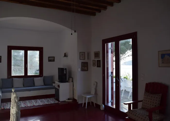 Holiday home Sifnos Tinas House *